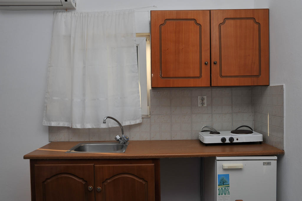 Efstathia Hotel Xirokambos  Habitación foto