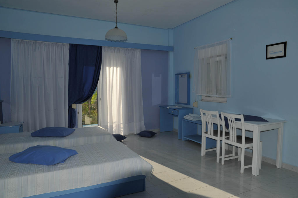 Efstathia Hotel Xirokambos  Habitación foto