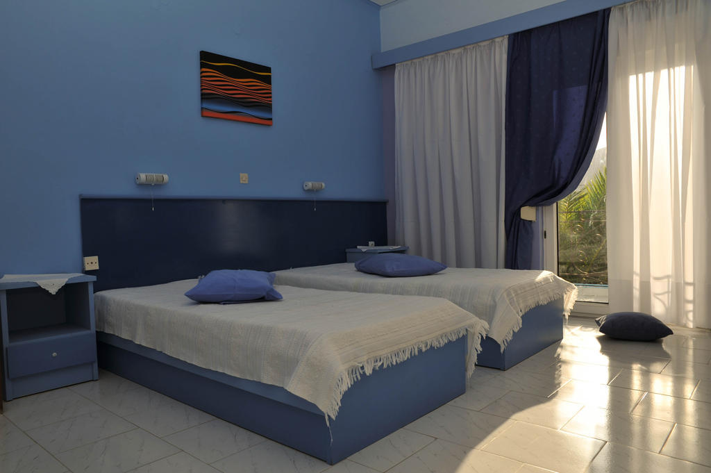 Efstathia Hotel Xirokambos  Habitación foto